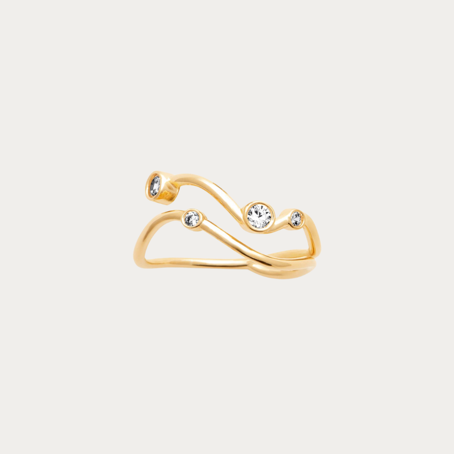 Bague dorée sertie de zirconiums – Baie aux prunes