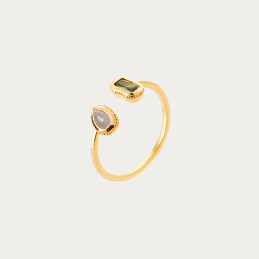 Bague dorée sertie de zirconium, labradorite – Shoal Bay