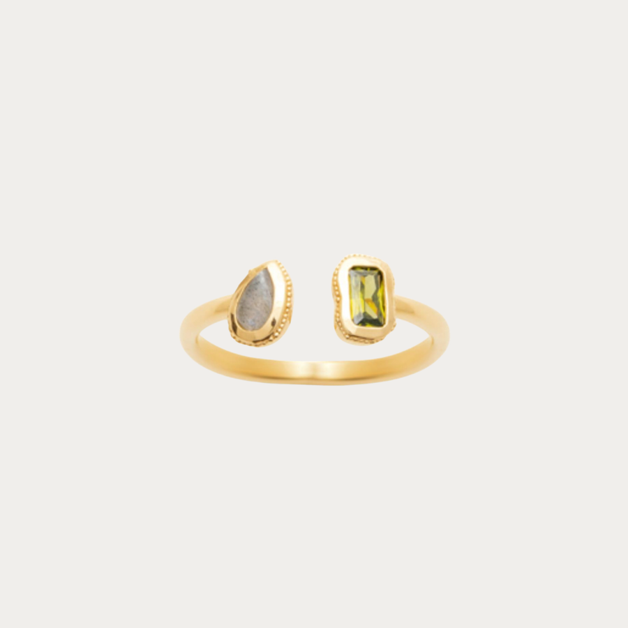 Bague dorée sertie de zirconium, labradorite – Shoal Bay
