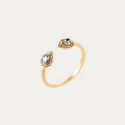 Bague ouverte dorée sertie de zirconiums – Plage des Amoureux
