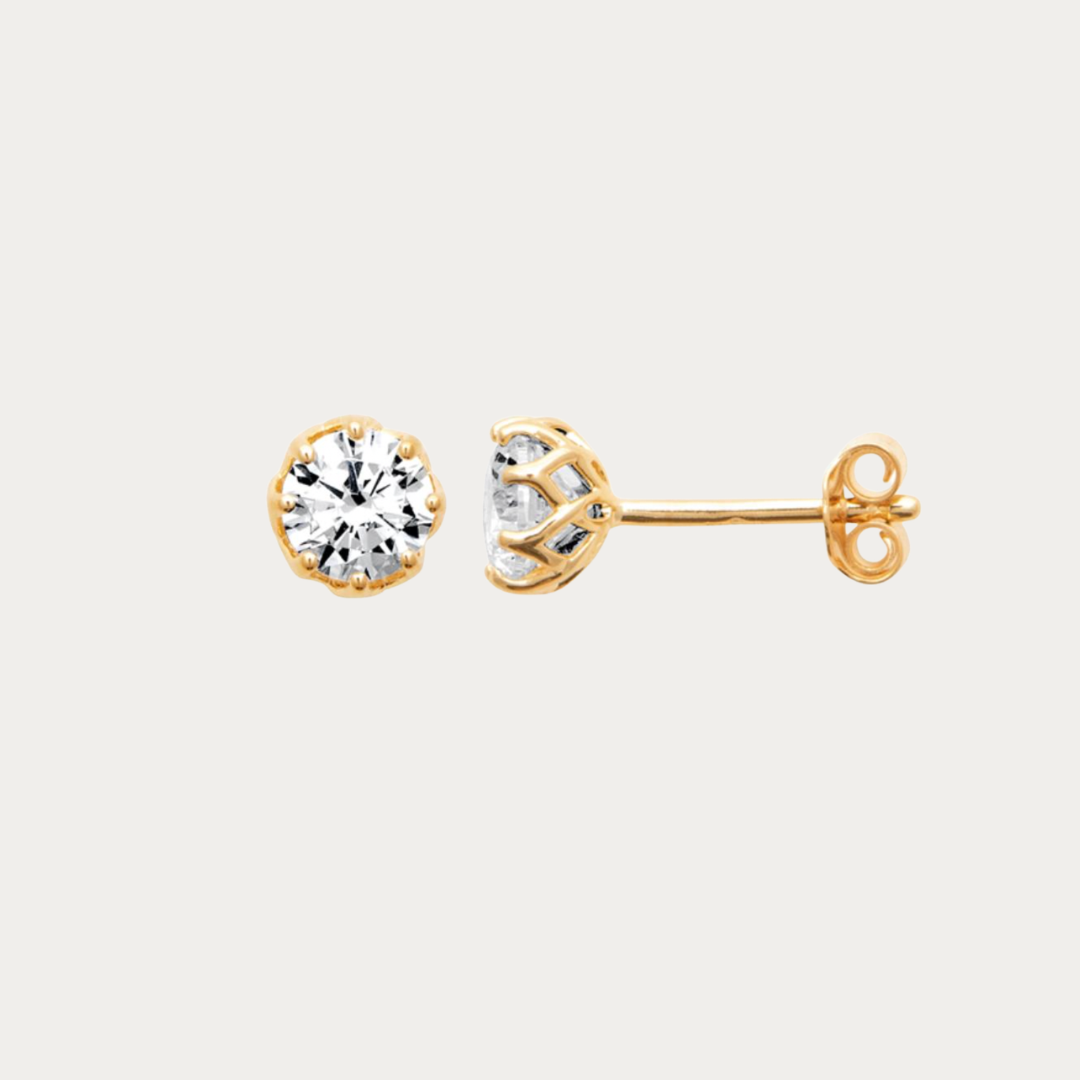 Puces d'oreilles dorées sertie de zirconium – Baie aux prunes