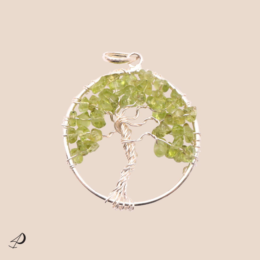 Pendentif Ashvattha avec Péridot en forme d'arbre de vie