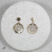 Boucles d'oreilles Safi avec zirconiums blancs