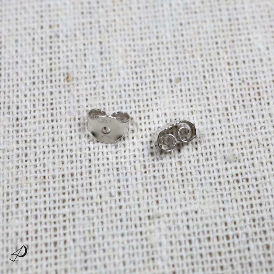 Puces d'oreilles Éstrella argentées en forme d'étoile de mer