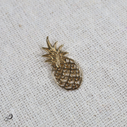 Pendentif Mordilonus doré en forme d'ananas