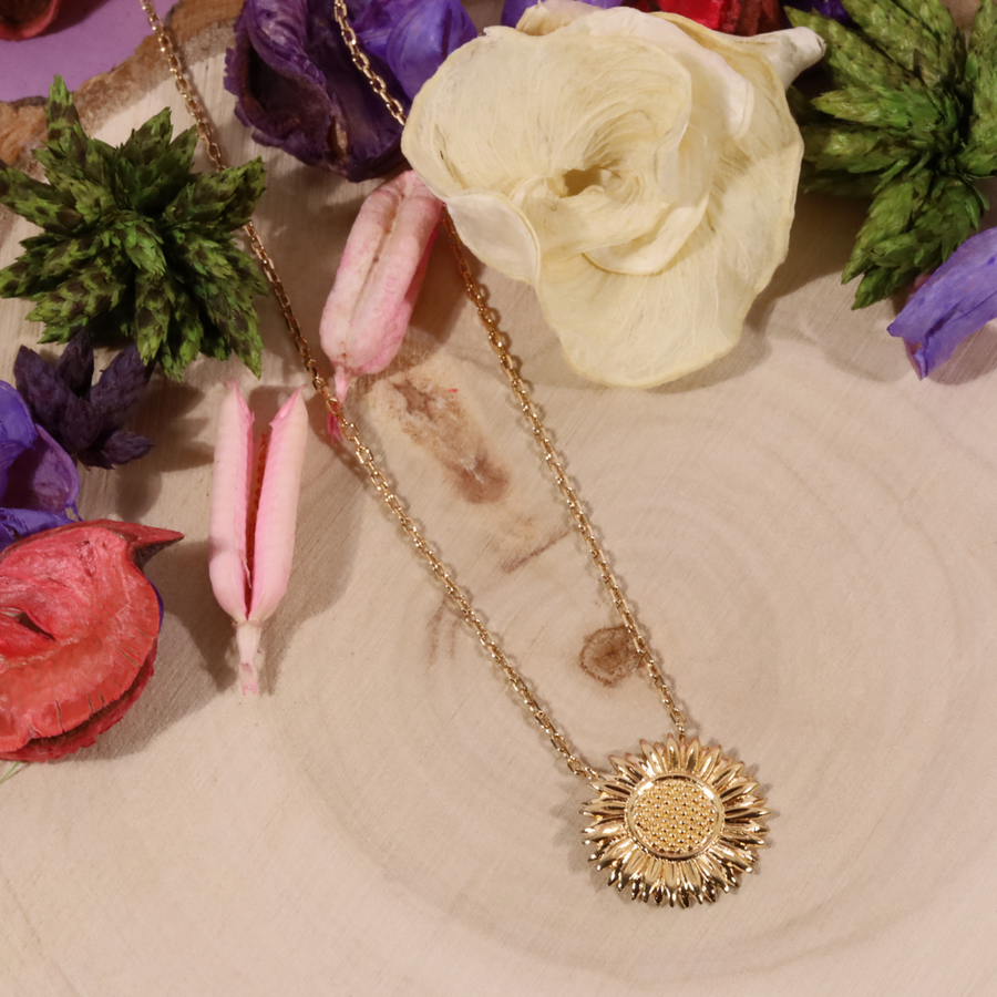 Collier chaîne Marguerite doré avec pendentif fleur