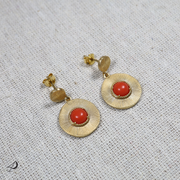 Boucles d'oreilles Lizard dorées avec imitation corail
