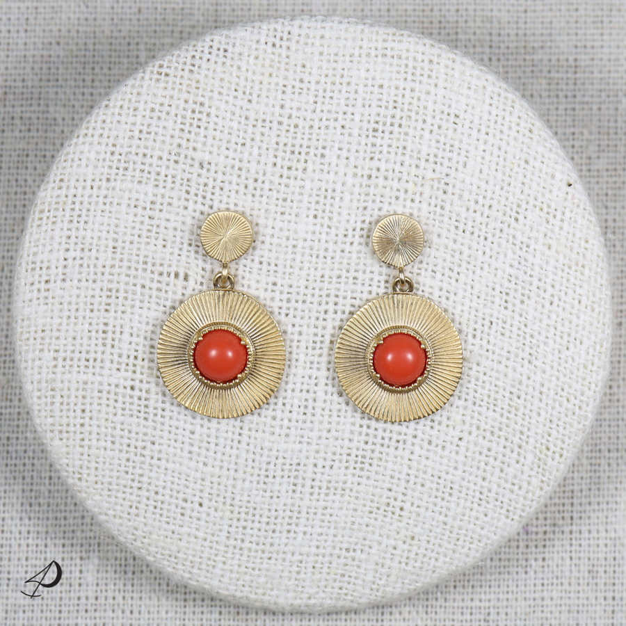Boucles d'oreilles Lizard dorées avec imitation corail